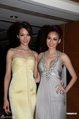 组图：霍震霆赵雅芝出席慈善晚宴 港姐三甲撑场面