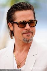 高清组图：电影《生命之树》发布会 皮特白衣翩翩