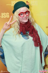 组图：薛凯琪否认与无线不和 愿各台互相爱护