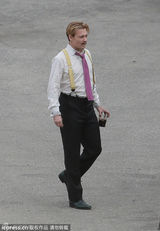 组图：约翰尼-德普变胡子大叔拍《末底改》复古