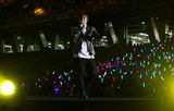 组图：五月天巡演重回鸟巢 近10万歌迷捧场