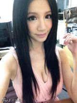 组图：宅男女帝林采缇性感写真