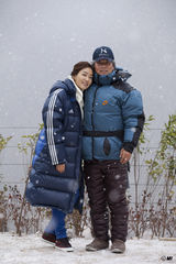 组图：《发酵家族》同庆平安夜 三款蛋糕展家族风情