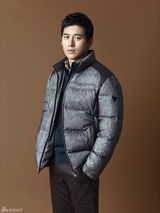 高清组图：韩星高修冬装写真俊朗挺拔帅气