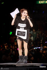 组图：容祖儿尾场演唱会性感热舞 动作狂野令人窒息 