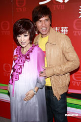 幻灯集：张可颐等出席新剧造型会 米雪大肚抢镜