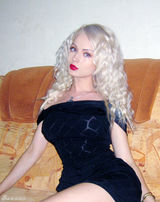 组图：乌克兰真人芭比瓦莱里娅300张美图集锦