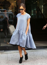 组图：贝嫂时尚进化史：脸靓身材正万事足