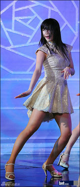 高清组图：韩女团miss A靓装出演《冠军秀》展性感