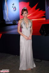 组图：中国小姐香港区三甲出炉现场颁奖