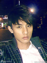 组图：张亮超模好友刘畅走红 长腿奶爸偶像颜