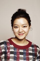 组图：《雪国列车》主创拍写真 宋康昊男人味足