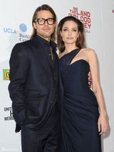 高清组图：朱莉导演处女作《血与蜜之地》首映