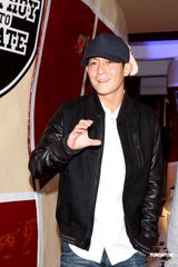 组图：陈冠希澄清被逼复出传闻 对娱乐圈还有兴趣