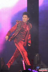 组图：罗志祥红馆热力开唱 罗妈亮相林志颖助阵