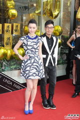 组图：文咏珊微胖勤减肥 避谈绯闻男友谢霆锋