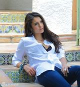 组图：《吸血鬼日记》女主角妮娜-杜波夫休闲照