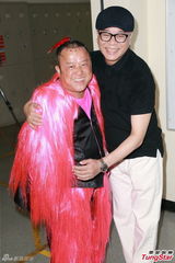 组图：《奖门人》录影 欧阳震华朱咪咪出席