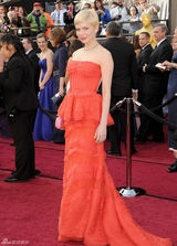 高清组图：米歇尔-威廉姆斯裹胸红裙艳丽摄人心