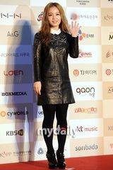 组图：韩Gaon K-pop颁奖bigbang等闪耀红毯