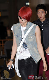 组图：CNBLUE与BESAT等结束香港公演返韩