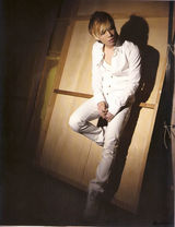 高清图集：新生代偶像组合SHINee新年月历青春洋溢