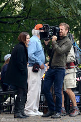 组图：鲁妮-马拉与高斯林拍戏亲密无间