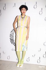 组图：何嘉莉预产期为9月 吴雨霏惹整容疑云