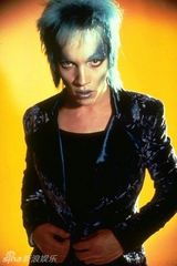 组图：美男多作怪 盘点英俊面孔的银幕颠覆逆袭