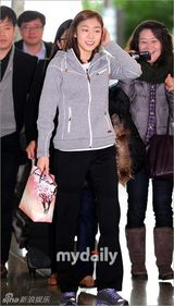 组图：韩国花样滑冰选手金妍儿飞往德国参加比赛