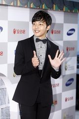 高清组图：群星闪耀2012首尔电视剧颁奖礼红地毯