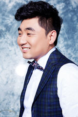 组图：周德华年度大片曝光 绽放初冬时尚