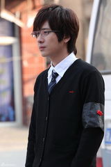 组图：《千山暮雪》湖南热播 李智楠曝俊朗剧照