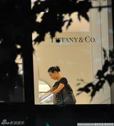 组图：汤唯《极速天使》玩街头风 张柏芝宽松衣遮腹