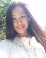 组图：黄圣依师妹王婉中晒素颜照 获赞北影校花