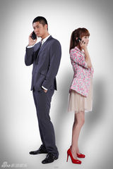 组图：《新恋爱时代》全家福 姚笛任重甜蜜蜜