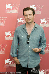 高清：《无果之路》媒体会 索萨蒙露甜笑和导演密语