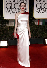 高清图：第69届金球奖红毯朱莉皮特情侣档亮相