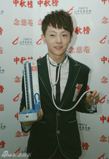 组图：中歌榜厦门欢唱会 张靓颖苏醒等献唱