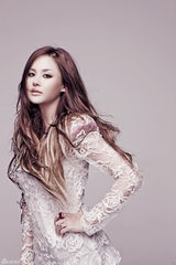 高清组图：韩星IVY新专辑写真 眼神迷离另类迷幻
