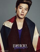 高清图：韩团FTISLAND复古写真彰显个性