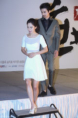 高清组图：《天命》发布 宋智孝清纯李栋旭帅气