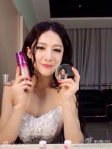 组图：最美伪娘雌雄莫辩 变身神仙姐姐秒杀女星