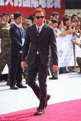 组图：莱昂纳多梁朝伟赵薇等齐聚青岛