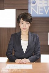 组图：43岁女主播空床3年求滋润 挑战自我拍A片