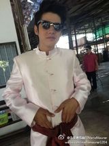 组图：《初恋》小水阿亮微博秀亲密合影