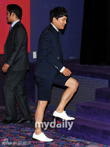 高清组图：车太贤闵孝琳等出席新片《随风而逝》首映