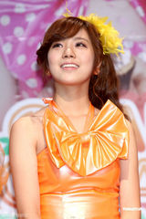 高清图：韩国“橙子焦糖”组合台北造势青春逼人