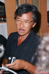 组图：林子祥为音乐会彩排 歌迷有耳福