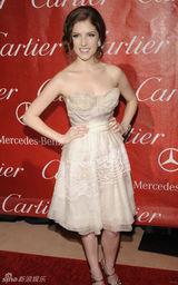 幻灯图：众星亮相棕榈泉影展 玛丽亚摘最佳女配角